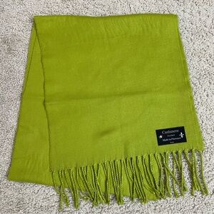 Chartreuse Green 100% PURE CASHMERE Fringe End SCARF Florence ITALY